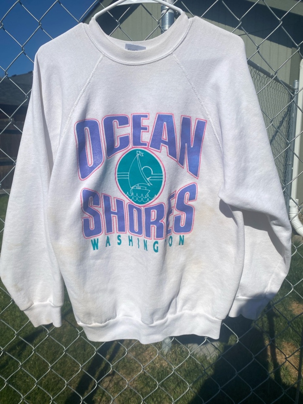 Vintage Ocean Shores White Crewneck Sweatshirt